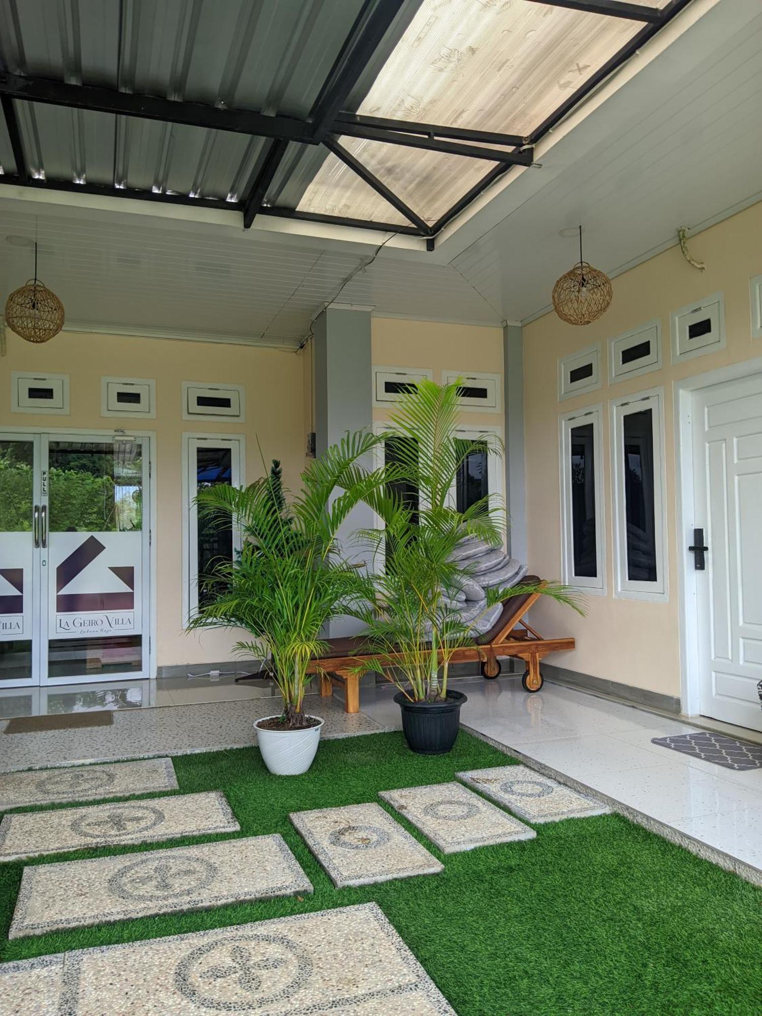 La Geiro Villa Labuan Bajo Dış mekan fotoğraf