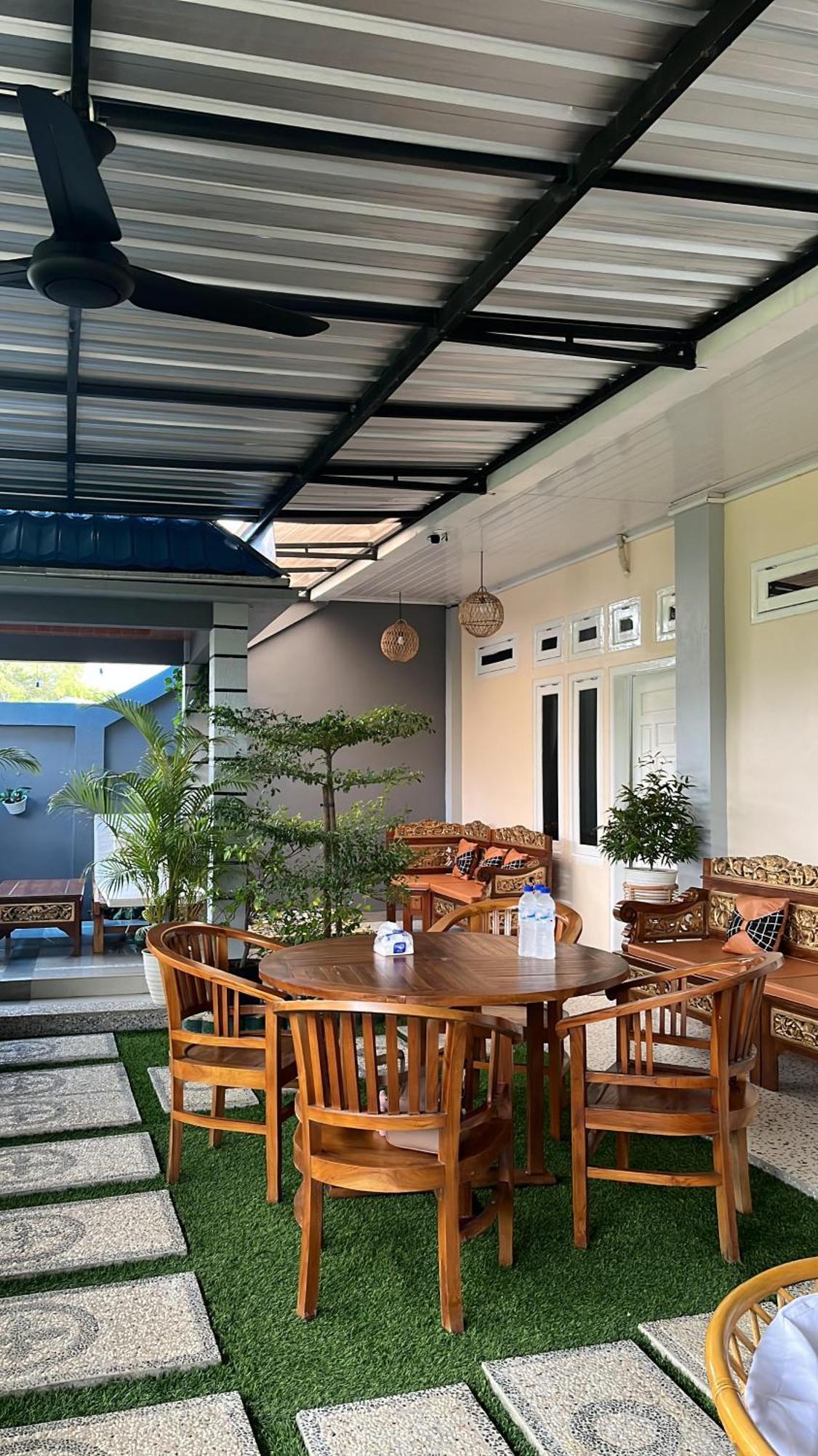 La Geiro Villa Labuan Bajo Dış mekan fotoğraf